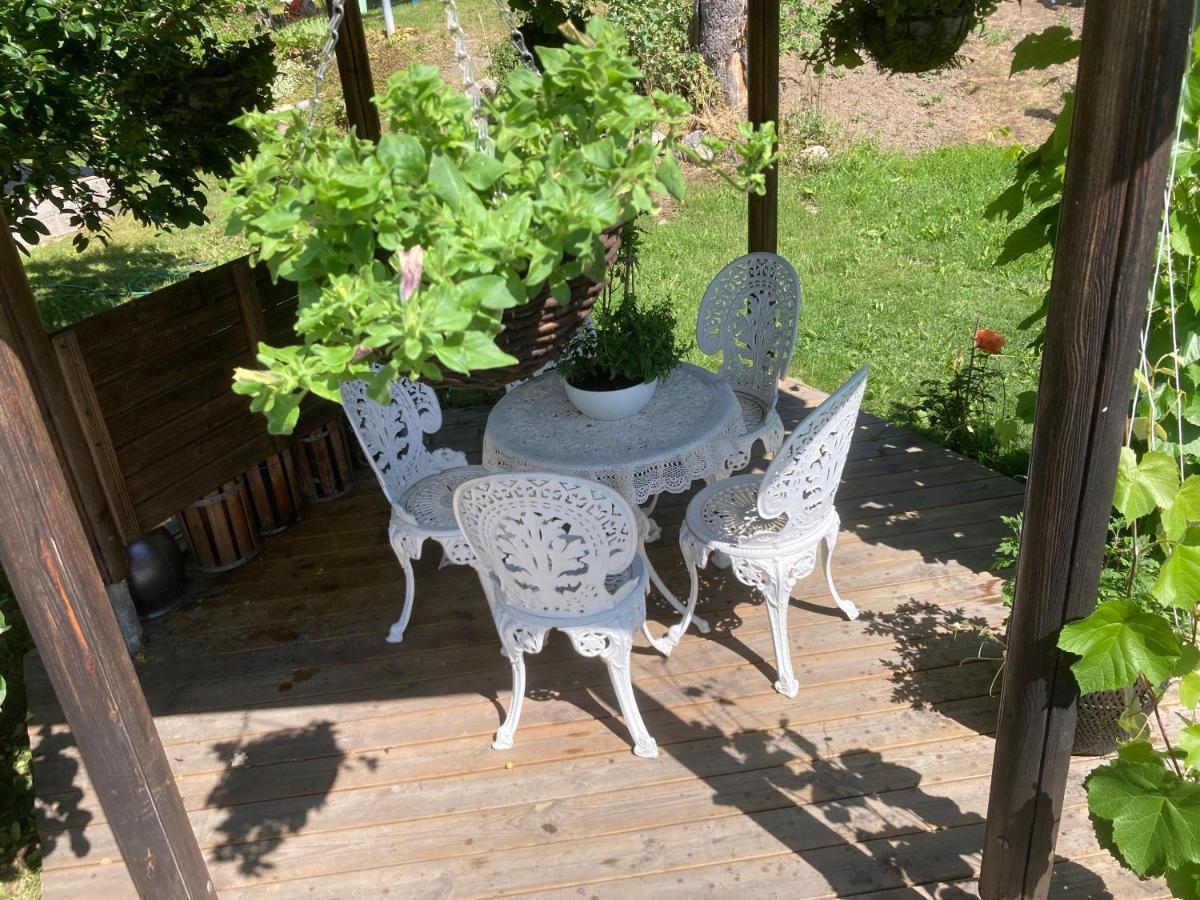 Mehri Bed & Breakfast Uppsala Eksteriør bilde